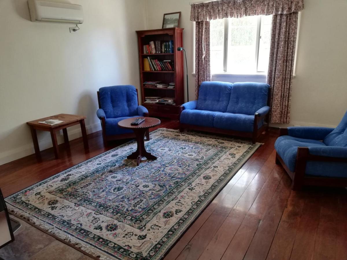 Woodlands Of Balingup Bush Cottages Extérieur photo