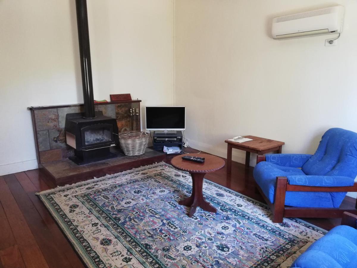 Woodlands Of Balingup Bush Cottages Extérieur photo